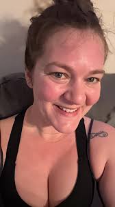 Sweaty glistening workout!!! I am going to lose this weight the right way  with supplements by my side to help get my gut right and the right  vitamins! I have even tried