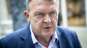 DIN MENING: Er det ok at forbyde kandidater at dele valgmateriale ud?