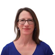 Sarah Perron's Instagram, Twitter & Facebook