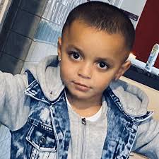 Dexter Rubin's Instagram, Twitter & Facebook