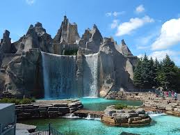 Book traversal links for canada's wonderland mountain. Zombies 4d Debuts This Fall In Canada S Wonderland As World S First Interactive Halloween Themed Roller Coaster Theme Park University
