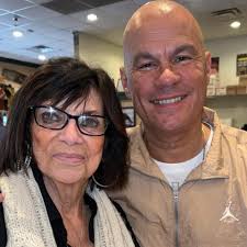 I love your post and all the people you have enjoyed I know your not going  anywhere but i love seeing your posts