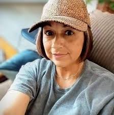 Let us do the cooking tonight! 🐔🥤 Have you tried our Family Meal bundles?  With bundles starting at $25.88+tax make ordering for the entire family  simple and convenient with our Build Your