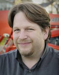 Best selling author Brogan hopes to remove fear and fatigue surrounding  social media strategies