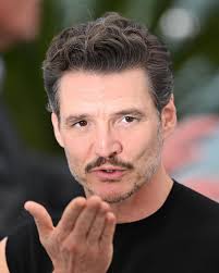 Him so handsome 😮‍💨