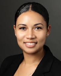 Lindsey Buckner's Instagram, Twitter & Facebook