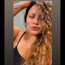 Amigos y conocidos Están cordialmente invitados a la gran apertura de LA  TRADICIONAL BAKERY Tendremos promociones Tamalitos gratis & Pan calientito  recién echo!🍩