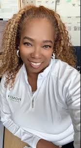 Alisha Dibble's Instagram, Twitter & Facebook