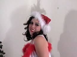 Hit girlfriend removing clothes and pressing big boobs. Chubby Holiday Porn Videos At Xecce Com