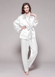 22 Momme Contrast Trim Silk Pajamas Set Silk Pajama Set Silk Pajamas Pajama Set