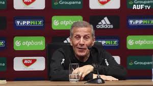Óscar tabárez, técnico de uruguay, inició la renovación de la plantilla para las eliminatorias rusia 2018. Tabarez Adelanta Que Uruguay Jugara Con Equipo Joven Contra Hungria Ovacion 14 11 2019 El Pais Uruguay
