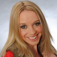 Joanne Mcintosh's Instagram, Twitter & Facebook