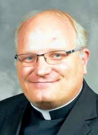 He truly lived his faith': Pastor of merged Schaumburg, Hoffman Estates  parishes dies at 59