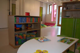 Epingle Par La Maison Kangourou Sur Creche Clichy Le Raincy Lmk Maison Bois Maison Le Raincy