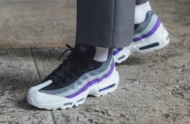 Look Out For The Nike Air Max 95 Persian Violet Dr Wong Emporium Of Tings Web Magazine Nike Air Max Nike Air Max 95 Nike