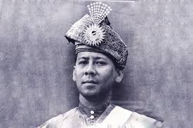 The king offered to restore the tomb of sultan ahmad tajuddin mukarram shah. Salasilah Kesultanan Negeri Kedah Darul Aman Iluminasi