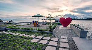 Pantai bagedur merupakan objek wisata banten yang memiliki harga begitu terjangkau. Baloho Beach In Teluk Dalam Sub District Nias Regency Indonesia