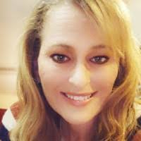 Julia Harder's Instagram, Twitter & Facebook