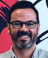 The daily news podcast ecosystem from the strategy and business model  perspectives