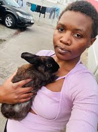 Who is the owner of the lost bunny in Staten Island?