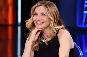 We did not find results for: Lorella Cuccarini Ad Oggi L Immigrazione E Un Problema La Soluzione Va Trovata In Africa