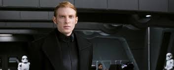 He is the son of actor brendan gleeson, with whom he has appeared in a number of films and theatre projects. General Hux Erhalt Hauptrolle In Neuer Hbo Dramedy Star Wars Darsteller Domhnall Gleeson In Run Von Phoebe Waller Bridge Tv Wunschliste