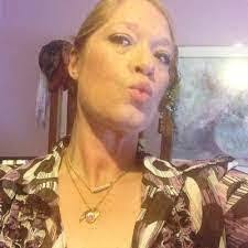 Sandra Cowling's Instagram, Twitter & Facebook