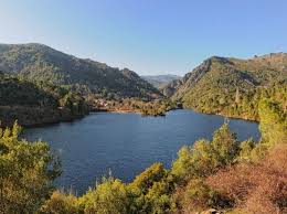 Corsica Lacs Artificiels De Barrages Lac De Sampolo Est Un Lac De Barrage Artificiel Dans Le Departement De La Haute Corse Sur L Lac Haute Corse Corsica