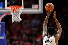 Some people believe the enormous size of shaq's hands was the reason he was such a poor free throw shooter. Will The Nba Make A Hack A Shaq Change Clips Nation