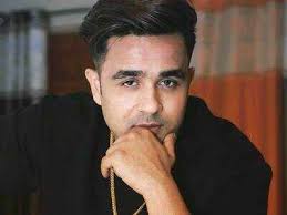 Lyricist Mannu says giving yourself some space can help you deal with  creative block