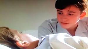 Rotten tomatoes, home of the tomatometer, is the most trusted measurement of quality for movies & tv. Simon Birch Scene 1998 Simon Dies Youtube