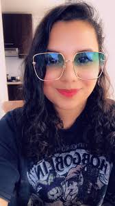 Hi... 🙋🙂 Give your Best Advice in 4 Words Or Less... 😇