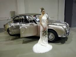 Tenemos los precios de alquiler de en alquilercoches.com, las empresas de rent a car compiten entre sí para ofrecerle el alquiler de. Alquiler Coches Boda Barcelona Coches Clasicos Para Eventos