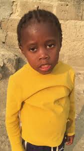 Guerra de Palavras: Tesouro e Samira em Conflito