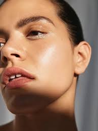 With a talent so rare and special, ERIC SCHLOESSER uses movement as an art  form, the ultimate expression of self. Follow him @ericschlo to get a  glimpse of what he does through