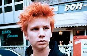 Robert stadlober was born on 3 august 1982 in friesach in the austrian province of carinthia, and grew up in puchfeld in the steiermark (austria) and in berlin (germany). Robert Stadlober Und Kostja Ullmann Cinema De