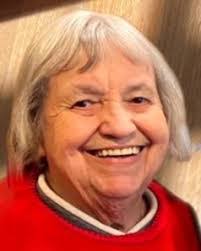 Pauline Rose's Instagram, Twitter & Facebook