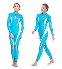 In 1914, chester macduffee constructed the first suit with ball bearings, as the medium to provide movement to a joint. High Quality Wetsuits Men And Women Guardian 3mm Neoprene Full Scuba Diving Suits Surfing Swimming Long Sleeve Keep Warm Back Zip For Water Sports China Diving Suit And Swimming Suit Price