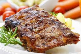 Es una forma muy interesante de cocinar las costillas y verás que el resultado final es muy rico y completo. Receta De Costillas Al Horno Con Miel Y Mostaza Unareceta Com