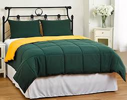 The green is actually more of a forest green.which is why i'm having some trouble. Hunter Green Comforters Sale Ease Bedding With Style