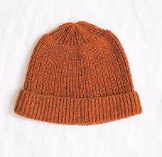 To make something by interlocking loops of yarn with knitting. Bebhinn Irish Merino Wool Hat