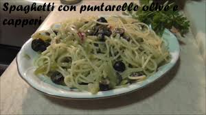 Se si asciugano troppo aggiungere poca acqua, meglio se quella di cottura della pasta. Spaghetti Con Puntarelle Olive E Capperi Youtube