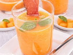 Verrine De Gaspacho De Melon Concombre Recette En 2020 Gaspacho Melon Verrine De Gaspacho Gaspacho