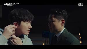 Lou takes a trip to fargo; Rvb5klj5gcofam