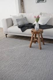 Die leichte wölbung ist nur weil er. Diy Xxl Teppich Textilgarn Uber Www Kukuwaja De Diy Diyblogger Textilgarn Diyteppich Diyrug C Haus Deko Ideen Zum Selbermachen Fur Zu Hause Diy Teppich