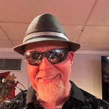 All You Can Eat Crabs are back at Urie's Waterfront Restaurant this year ~  REJOICE!! 🦀🦀🦀