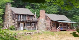 Home buyers who don't mind working on homes and have the time and money to create their own personal design then fixer upper homes may be suited for you. Fixer Upper Log Home For Sale Cabin Obsession
