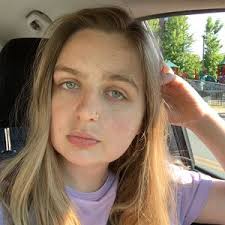 Holmes (@_holmes_holmes)