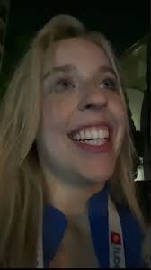 359 SOMEONE IN THE CROWD EE