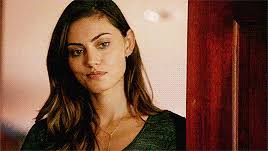 𝐝𝐚𝐧𝐝𝐞𝐥𝐢𝐨𝐧𝐬. — OLIVIA She could understand the risk, having had...